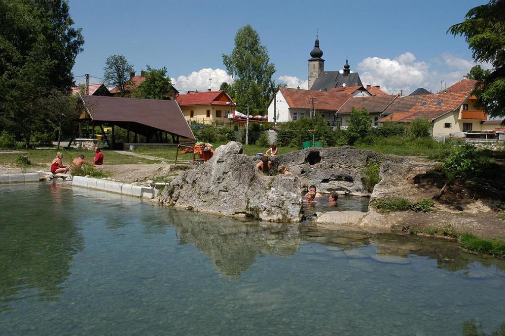 Апартаменты Privat Erika Липтовски-Ян Экстерьер фото